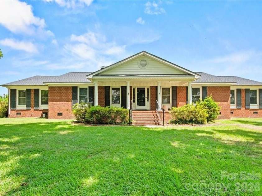 464 Lark Road, Cheraw, SC 29520.  MLS# CAR4397631, YatesRealty ID 34187. 