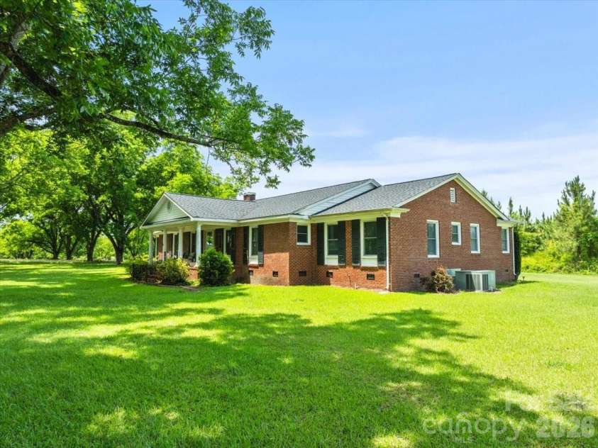 464 Lark Road, Cheraw, SC 29520.  MLS# CAR4397631, YatesRealty ID 34187. 