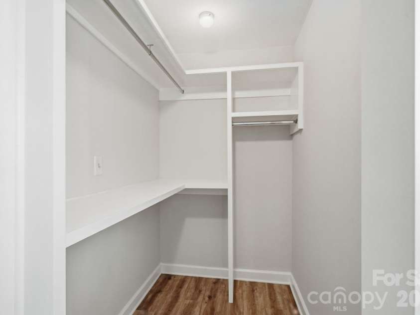 3010 Crosby Road, Charlotte, NC 28211.  MLS# CAR4366176, YatesRealty ID 34188. Walk in closet with shelving