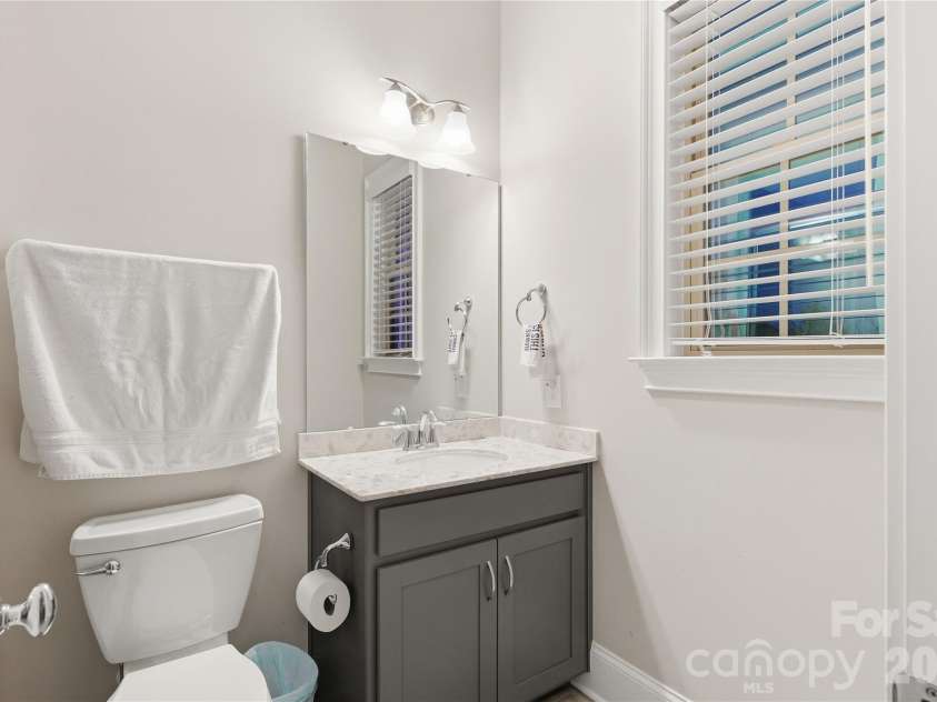 1016 Ladera Drive, Waxhaw, NC 28173.  MLS# CAR4398888, YatesRealty ID 34189. 