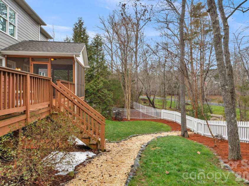 1913 Abbotts Creek Road, Waxhaw, NC 28173.  MLS# CAR4340670, YatesRealty ID 3419. Front and back irrigation system keeps grass looking great!