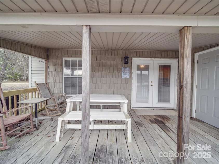 2460 Cottage Lane, Liberty Hill, SC 29074.  MLS# CAR4300988, YatesRealty ID 3419. 