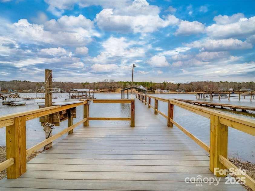 2460 Cottage Lane, Liberty Hill, SC 29074.  MLS# CAR4300988, YatesRealty ID 3419. 