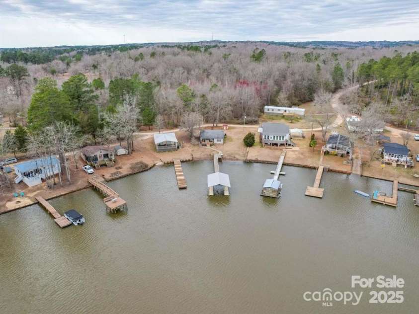 2460 Cottage Lane, Liberty Hill, SC 29074.  MLS# CAR4300988, YatesRealty ID 3419. 