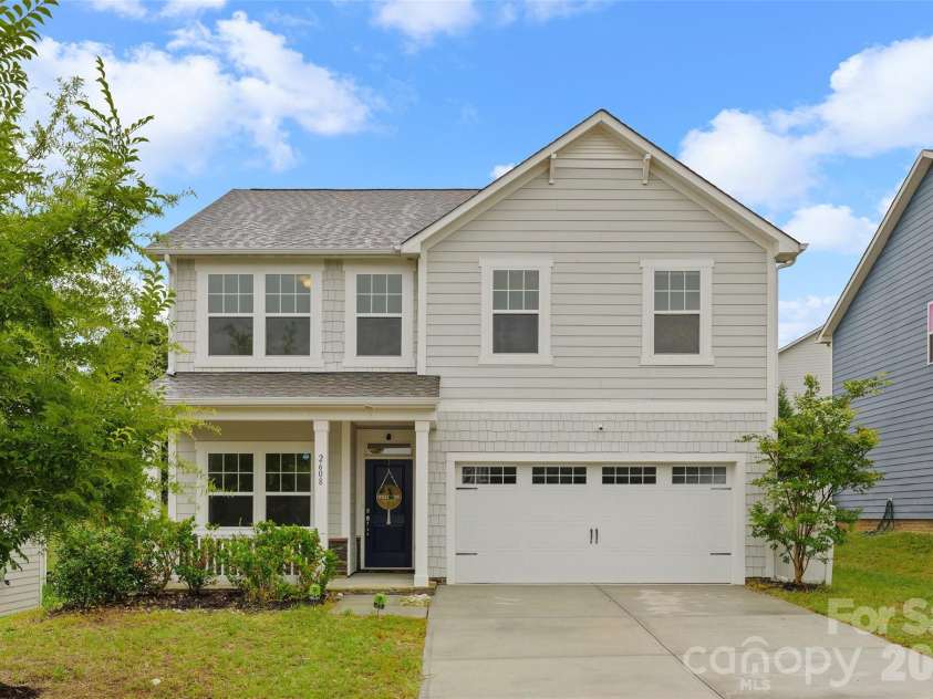2608 Overlook Ridge Street, Pineville, NC 28134.  MLS# CAR4397189, YatesRealty ID 34190. Front View