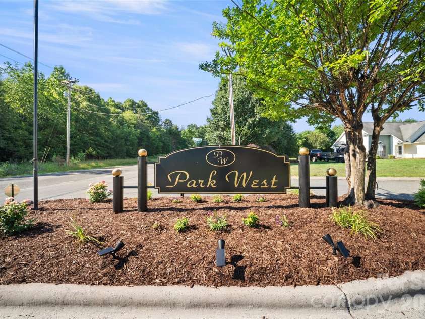 2613 Parkwest Drive, Albemarle, NC 28001.  MLS# CAR4395657, YatesRealty ID 34191. 