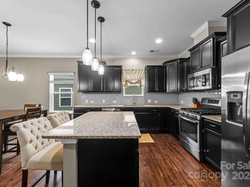 6002 Eleanor Rigby Road, Charlotte, NC 28278.  MLS# CAR4291420, YatesRealty ID 34191. 