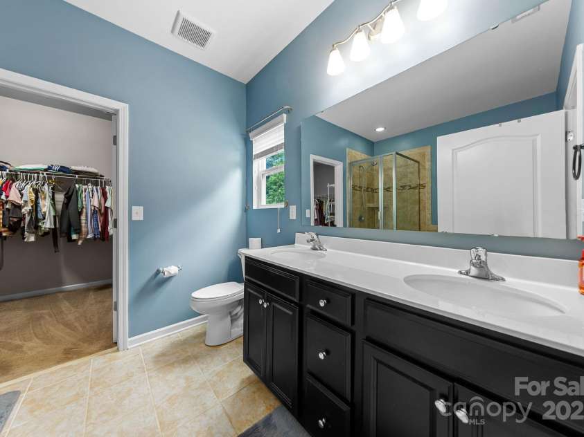 6002 Eleanor Rigby Road, Charlotte, NC 28278.  MLS# CAR4291420, YatesRealty ID 34191. 