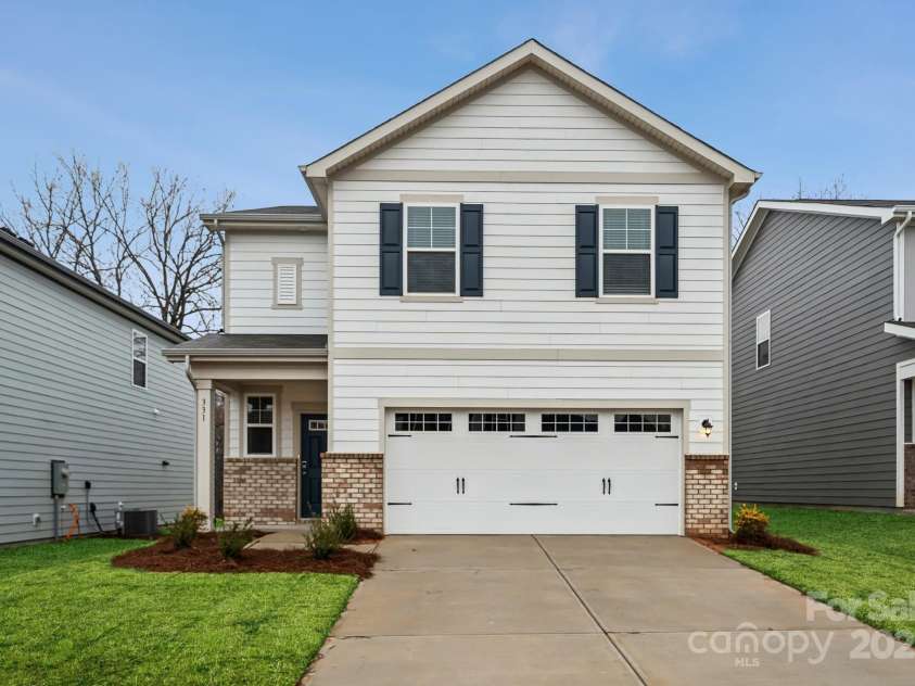 269 Bezelle Avenue, York, SC 29745.  MLS# CAR4243568, YatesRealty ID 34192. Exterior Front