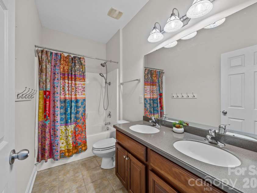 7321 Waterwheel Street, Concord, NC 28025.  MLS# CAR4342444, YatesRealty ID 34192. 3rd Bath double sinks. NewPaint