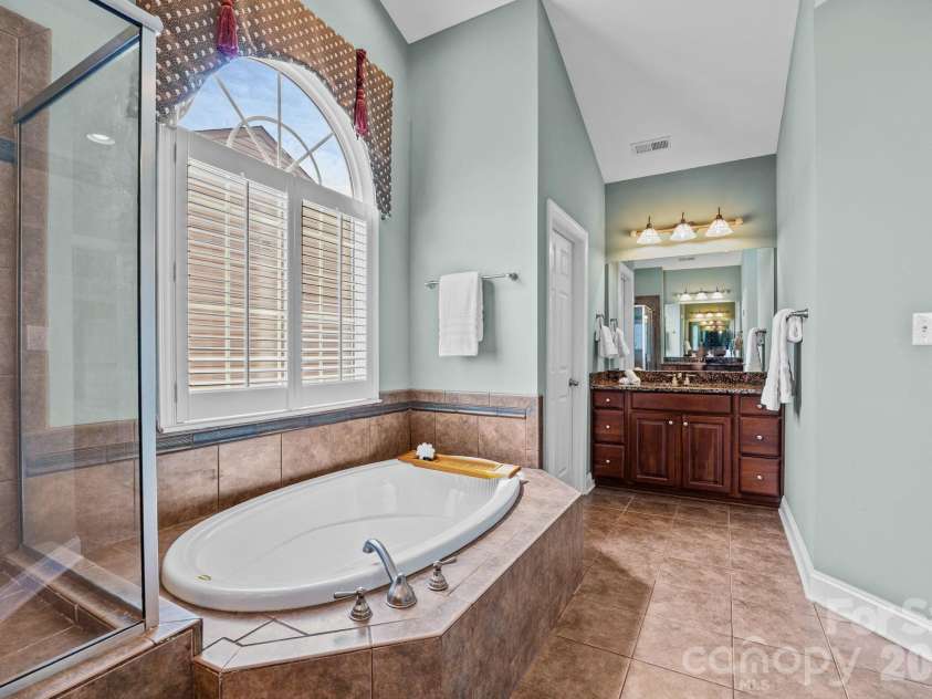 7321 Waterwheel Street, Concord, NC 28025.  MLS# CAR4342444, YatesRealty ID 34192. Primary. Bath