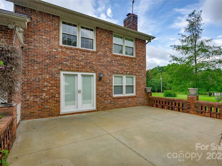 160 Celtic Lane, Winnsboro, SC 29180.  MLS# CAR4291905, YatesRealty ID 34194. 