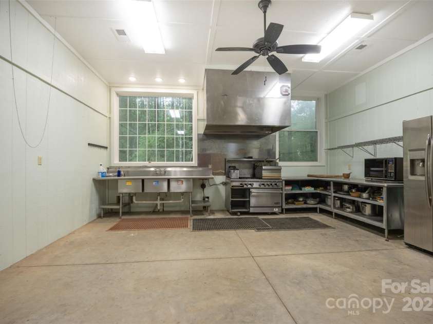 160 Celtic Lane, Winnsboro, SC 29180.  MLS# CAR4291905, YatesRealty ID 34194. 