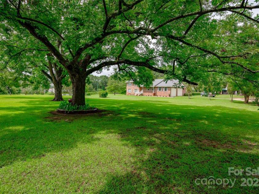 160 Celtic Lane, Winnsboro, SC 29180.  MLS# CAR4291905, YatesRealty ID 34194. 