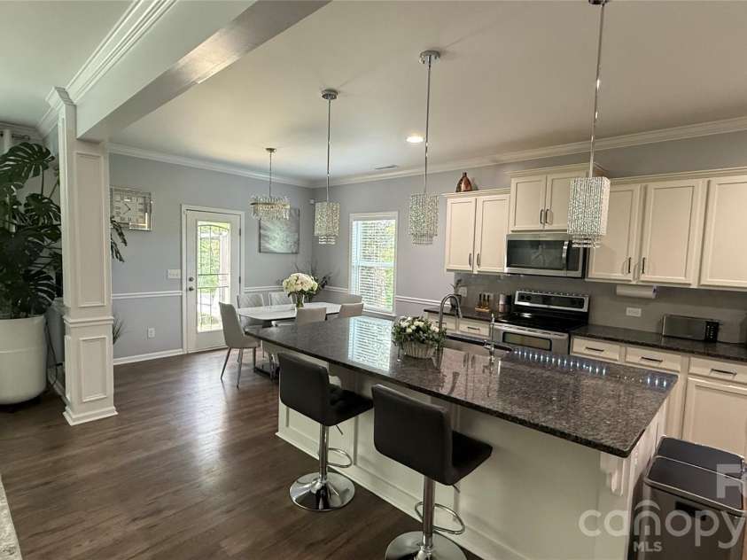 332 Wyndham Forest Circle, Midland, NC 28107.  MLS# CAR4390770, YatesRealty ID 34194. 