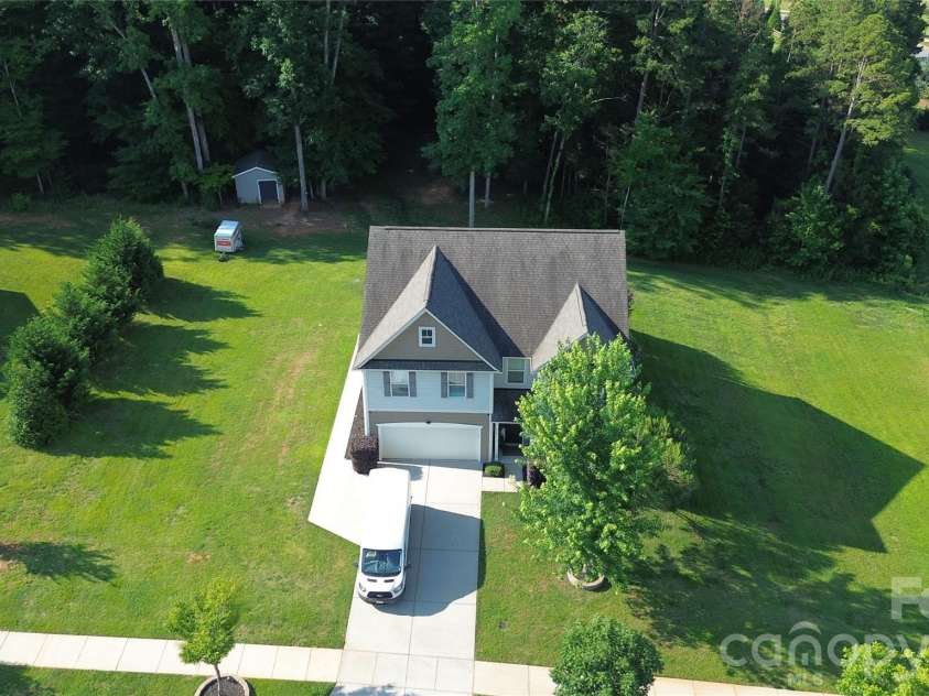 332 Wyndham Forest Circle, Midland, NC 28107.  MLS# CAR4390770, YatesRealty ID 34194. 