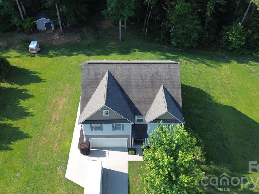 332 Wyndham Forest Circle, Midland, NC 28107.  MLS# CAR4390770, YatesRealty ID 34194. 