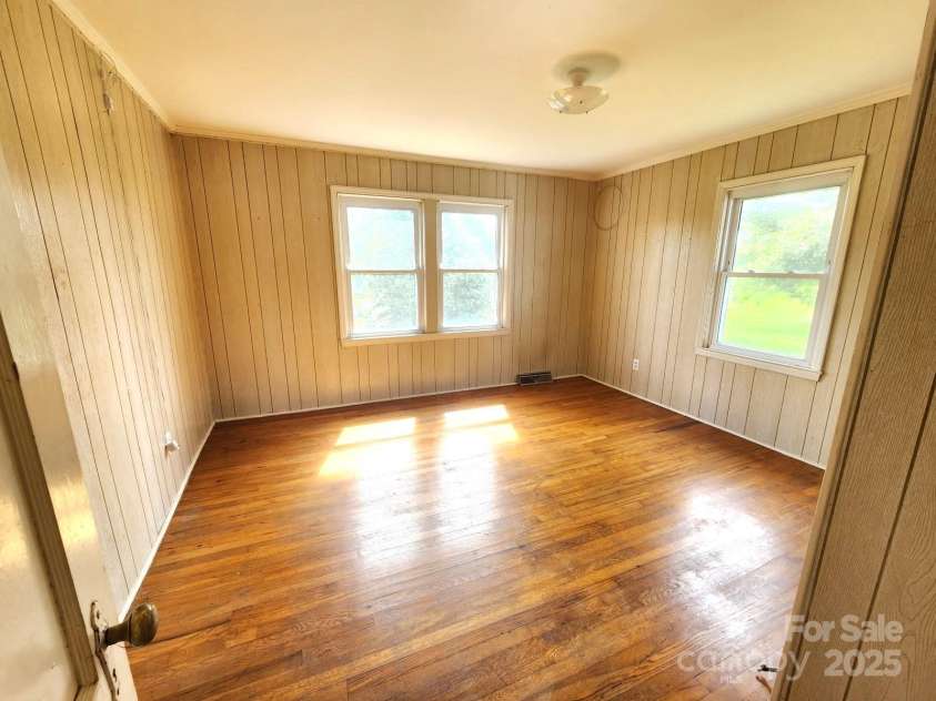 1742 Orrs Station Road, Chester, SC 29706.  MLS# CAR4288547, YatesRealty ID 34199. 