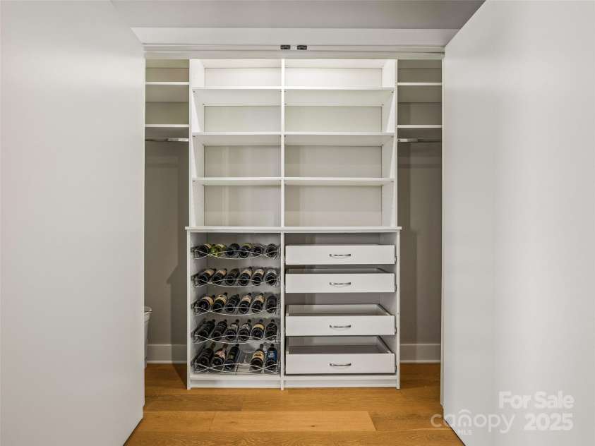 145 Biltmore Avenue, Asheville, NC 28801.  MLS# CAR4331069, YatesRealty ID 342. Abundance of well-designed storage throughout