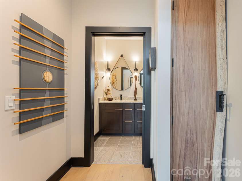 145 Biltmore Avenue, Asheville, NC 28801.  MLS# CAR4372434, YatesRealty ID 342. 