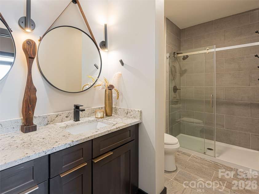 145 Biltmore Avenue, Asheville, NC 28801.  MLS# CAR4372434, YatesRealty ID 342. 