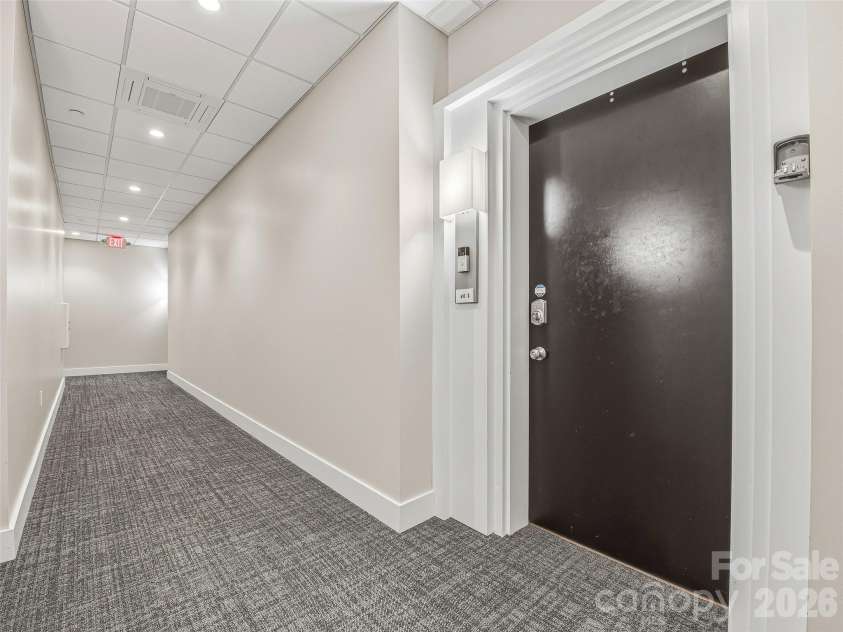 145 Biltmore Avenue, Asheville, NC 28801.  MLS# CAR4390201, YatesRealty ID 342. 