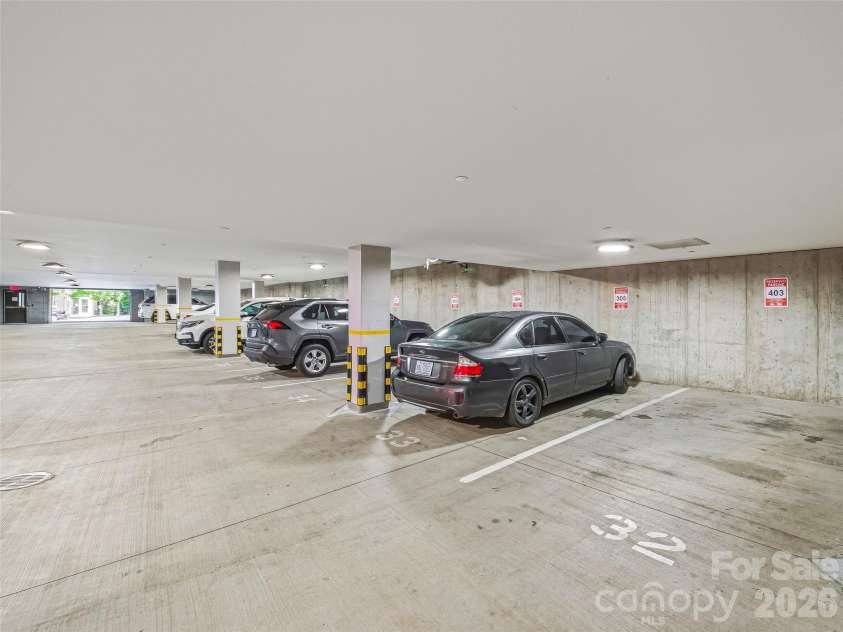145 Biltmore Avenue, Asheville, NC 28801.  MLS# CAR4390201, YatesRealty ID 342. 