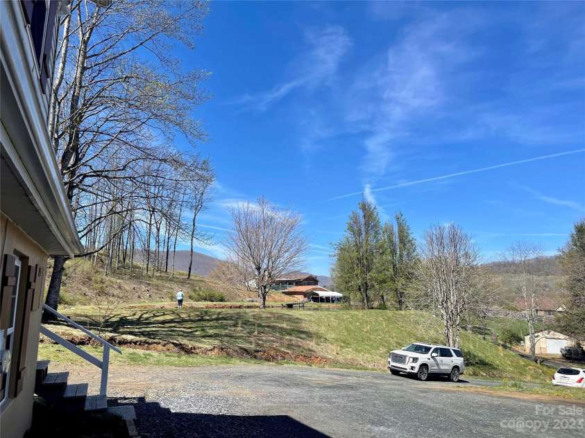195 Trinity Lane, Jefferson, NC 28640.  MLS# CAR4020279, YatesRealty ID 342. 