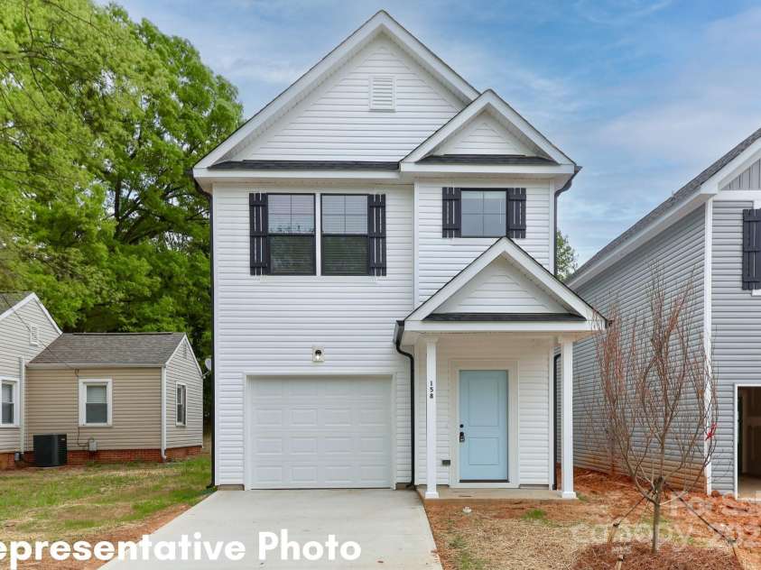 1133 Young Street, Mooresville, NC 28115.  MLS# CAR4329319, YatesRealty ID 3420. 