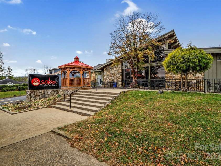 13 Roberts Street, Weaverville, NC 28787.  MLS# CAR4202654, YatesRealty ID 3420. Downtown Weaverville