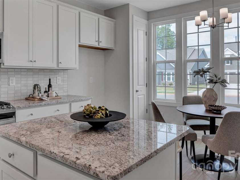 4424 Moxie Way, Charlotte, NC 28215.  MLS# CAR4301457, YatesRealty ID 3420. Kitchen 