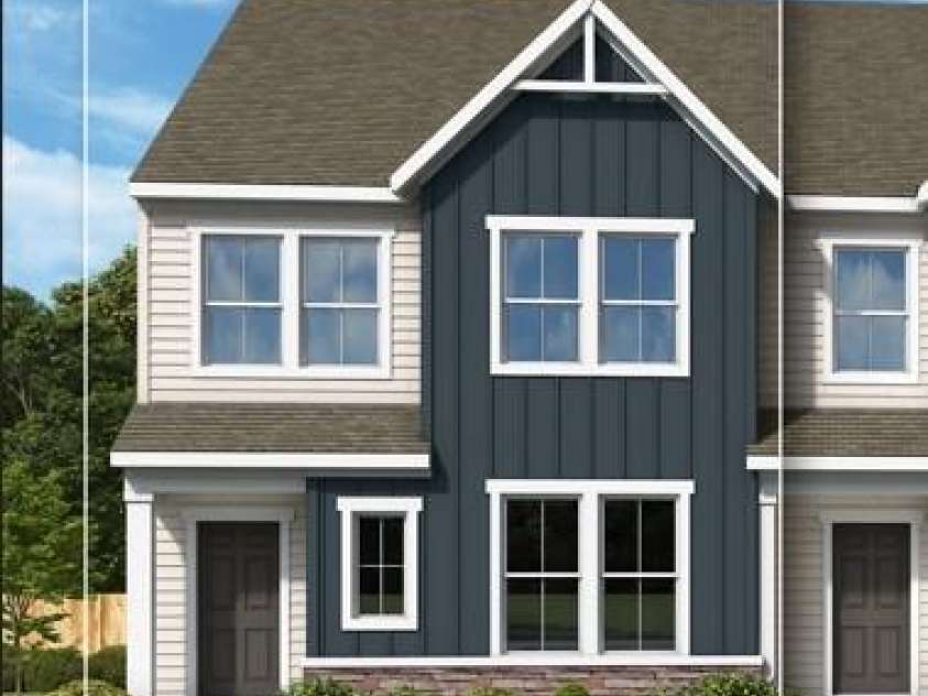 6067 White Aster Lane, Charlotte, NC 28216.  MLS# CAR4398357, YatesRealty ID 34200. 