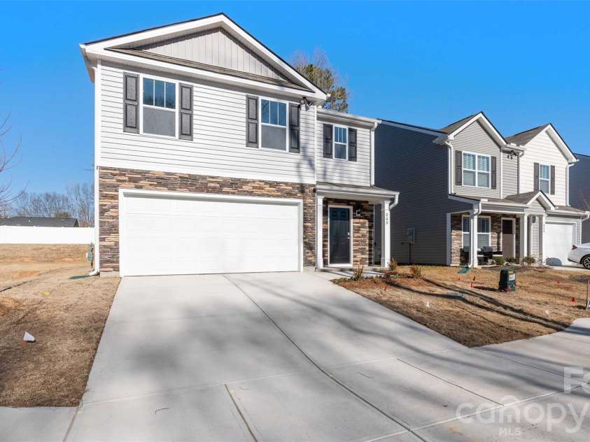 23 Katherine Emilie Drive, Hendersonville, NC 28792.  MLS# CAR4372966, YatesRealty ID 34202. Photos are representative