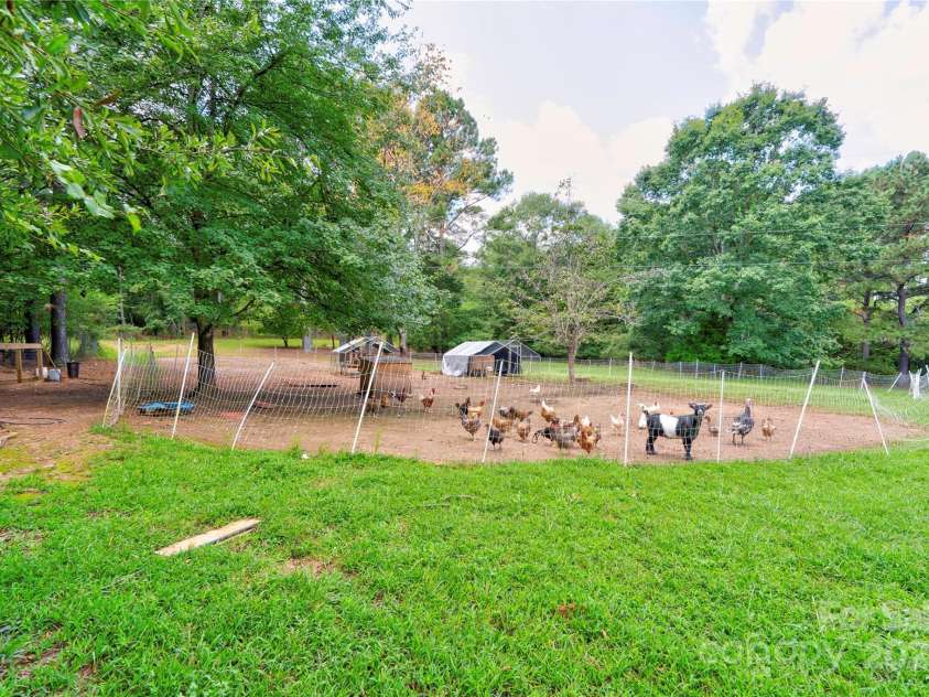 2338 Whelchel Road, Mooresboro, NC 28114.  MLS# CAR4219380, YatesRealty ID 34202. Chicken Yard