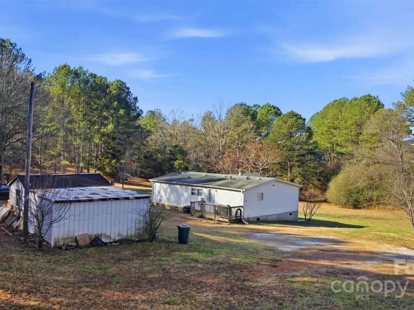 2338 Whelchel Road, Mooresboro, NC 28114.  MLS# CAR4334310, YatesRealty ID 34202. 
