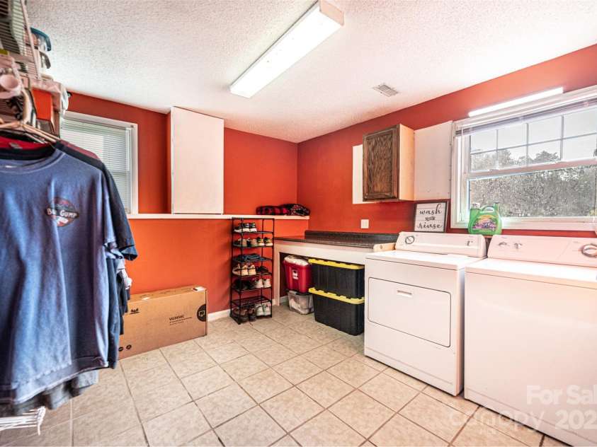 1161 Teaberry Lane, Lenoir, NC 28645.  MLS# CAR4292111, YatesRealty ID 34203. 