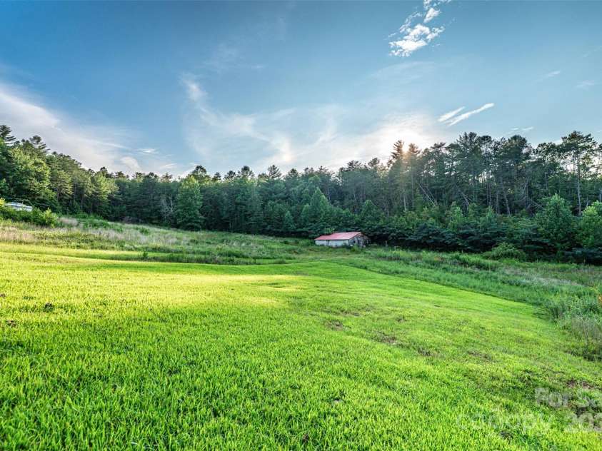 1161 Teaberry Lane, Lenoir, NC 28645.  MLS# CAR4292111, YatesRealty ID 34203. 