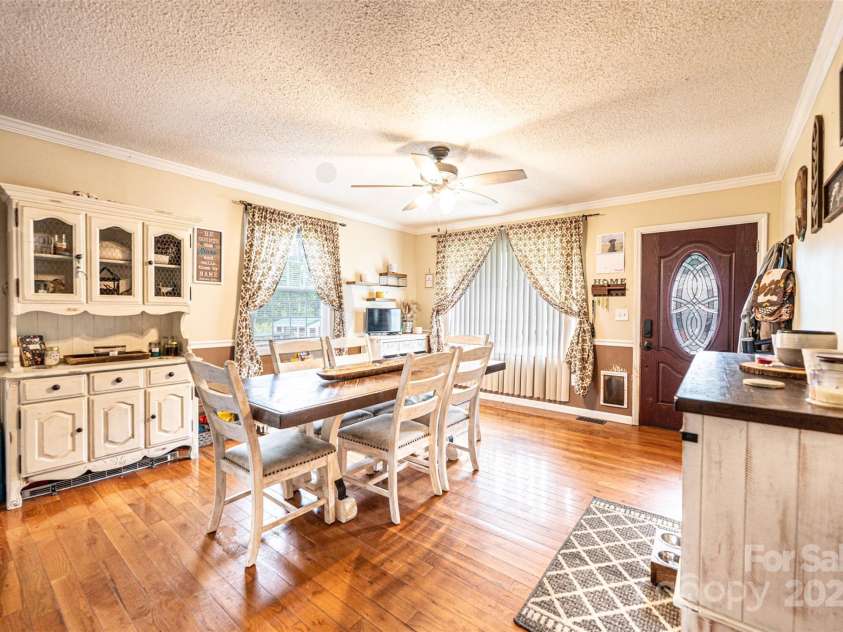 1161 Teaberry Lane, Lenoir, NC 28645.  MLS# CAR4292111, YatesRealty ID 34203. 