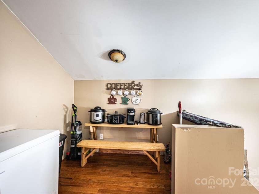 1161 Teaberry Lane, Lenoir, NC 28645.  MLS# CAR4292111, YatesRealty ID 34203. 