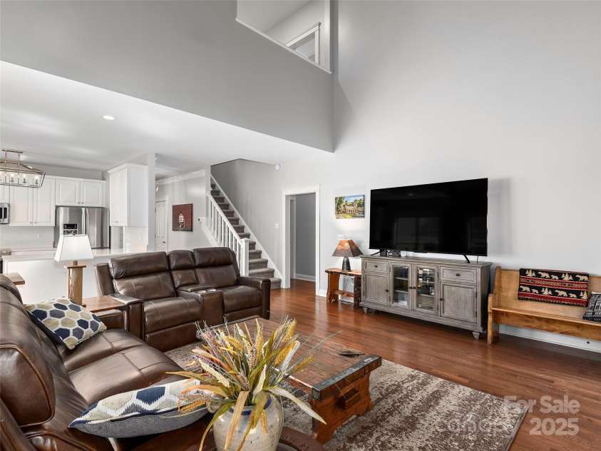 1349 Heathbrook Circle, Asheville, NC 28803.  MLS# CAR4289789, YatesRealty ID 34205. 