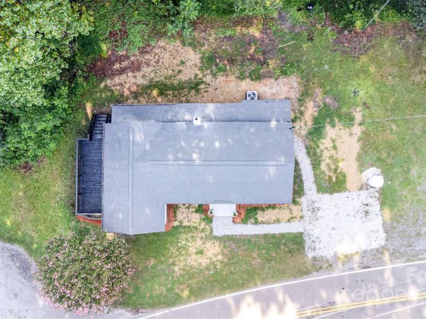 1104 Hardin Road, Dallas, NC 28034.  MLS# CAR4290720, YatesRealty ID 34206. 