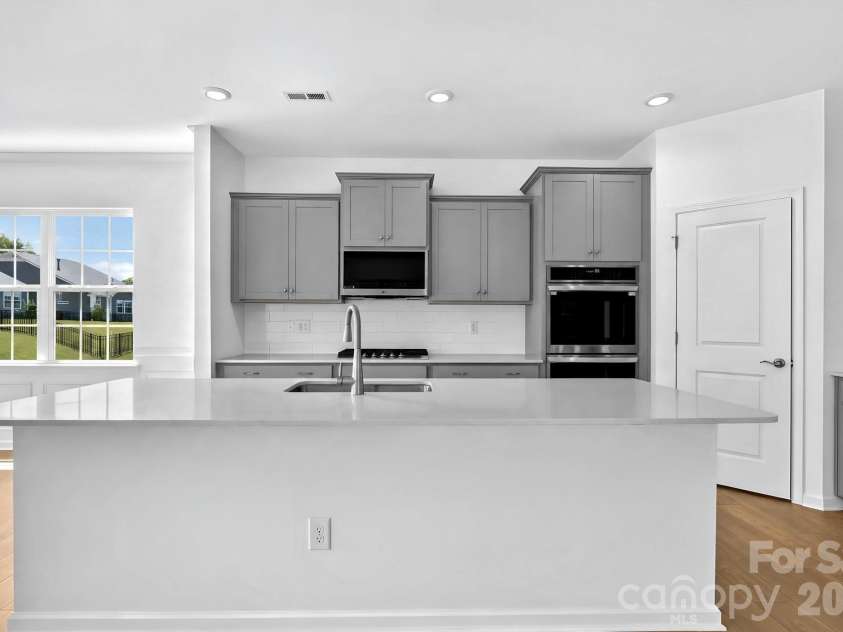 4870 Good Day Drive, Lancaster, SC 29720.  MLS# CAR4398440, YatesRealty ID 34206. 