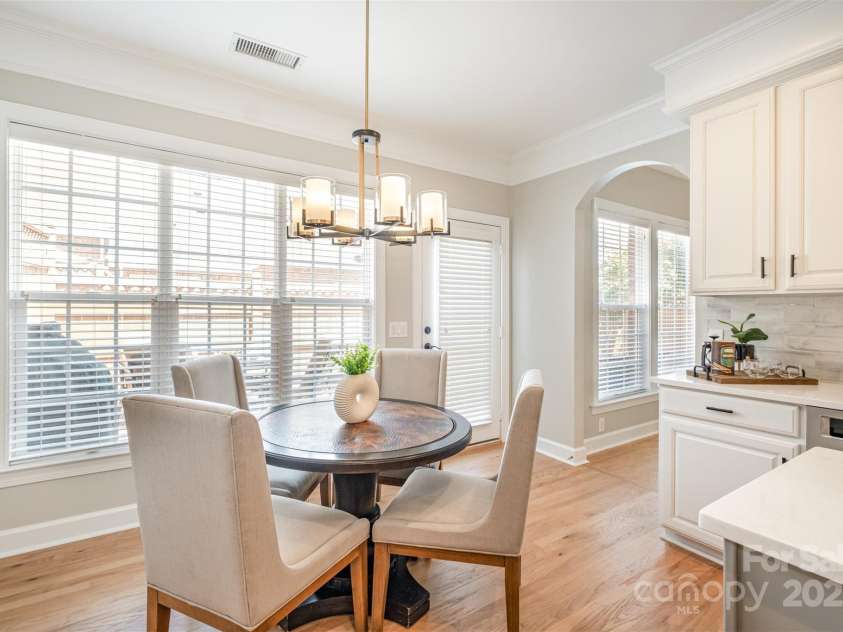 11612 Mersington Lane, Charlotte, NC 28277.  MLS# CAR4290163, YatesRealty ID 34207. 