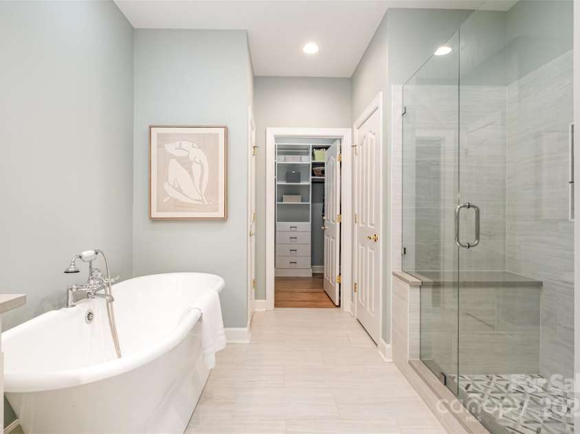 11612 Mersington Lane, Charlotte, NC 28277.  MLS# CAR4290163, YatesRealty ID 34207. 