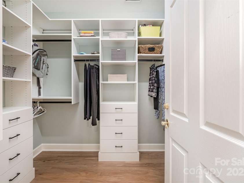 11612 Mersington Lane, Charlotte, NC 28277.  MLS# CAR4290163, YatesRealty ID 34207. 