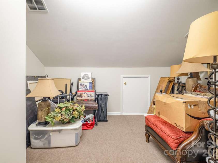 11612 Mersington Lane, Charlotte, NC 28277.  MLS# CAR4290163, YatesRealty ID 34207. 