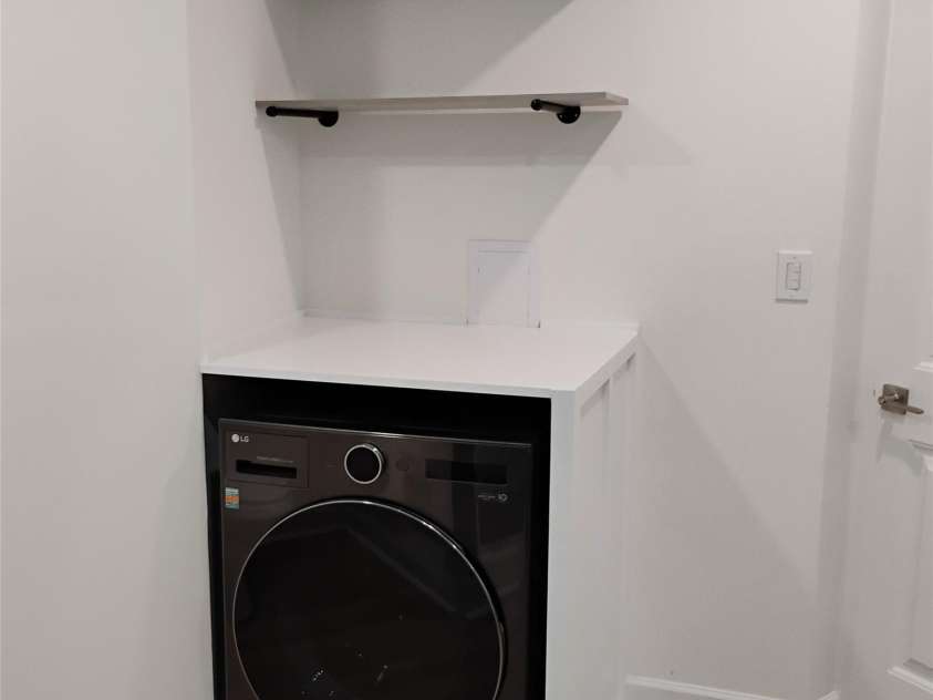 2545 Stockbridge Drive, Charlotte, NC 28210.  MLS# CAR4231252, YatesRealty ID 34208. Washer/dryer in one! Brand new.