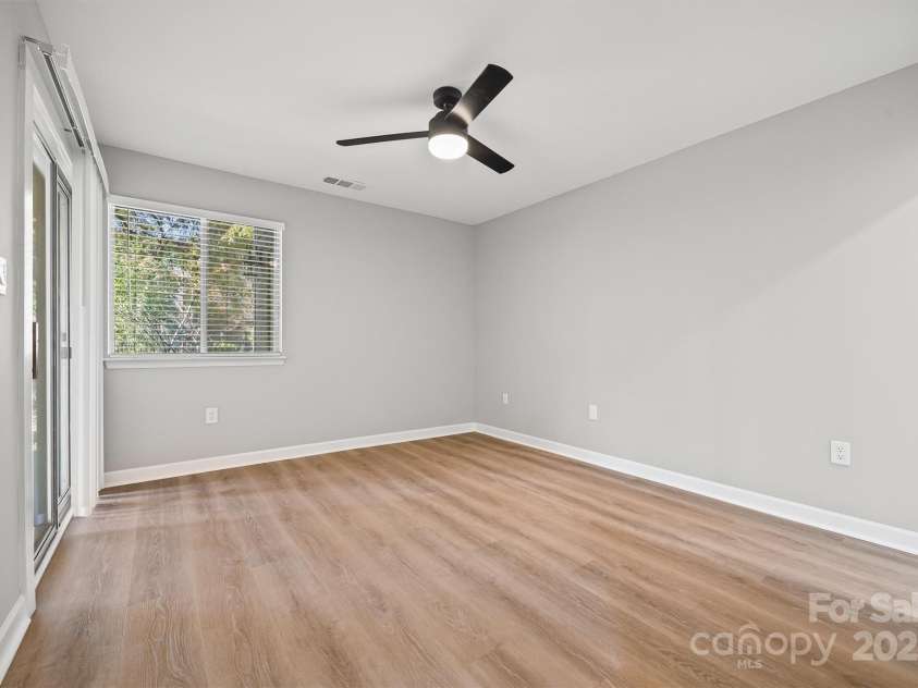 2545 Stockbridge Drive, Charlotte, NC 28210.  MLS# CAR4321941, YatesRealty ID 34208. 