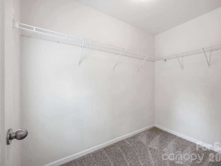18431 The Commons Boulevard, Cornelius, NC 28031.  MLS# CAR4398969, YatesRealty ID 34209. 