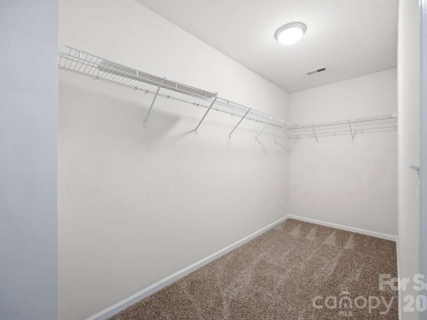 18431 The Commons Boulevard, Cornelius, NC 28031.  MLS# CAR4398969, YatesRealty ID 34209. 